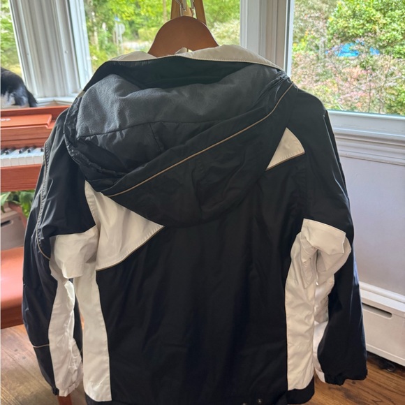 Columbia Two-Tone Snowboarding Jacket - Picture 3 of 3